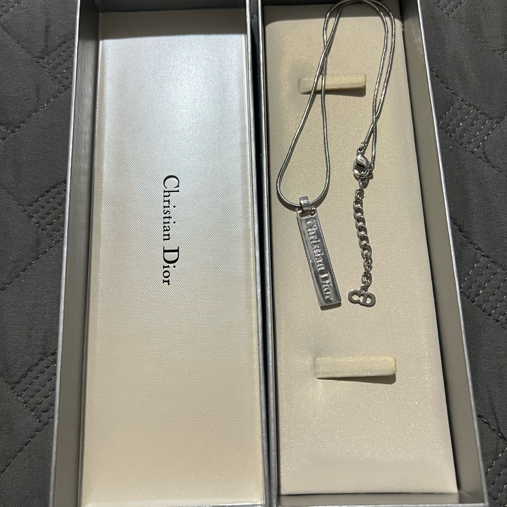 Dior necklace